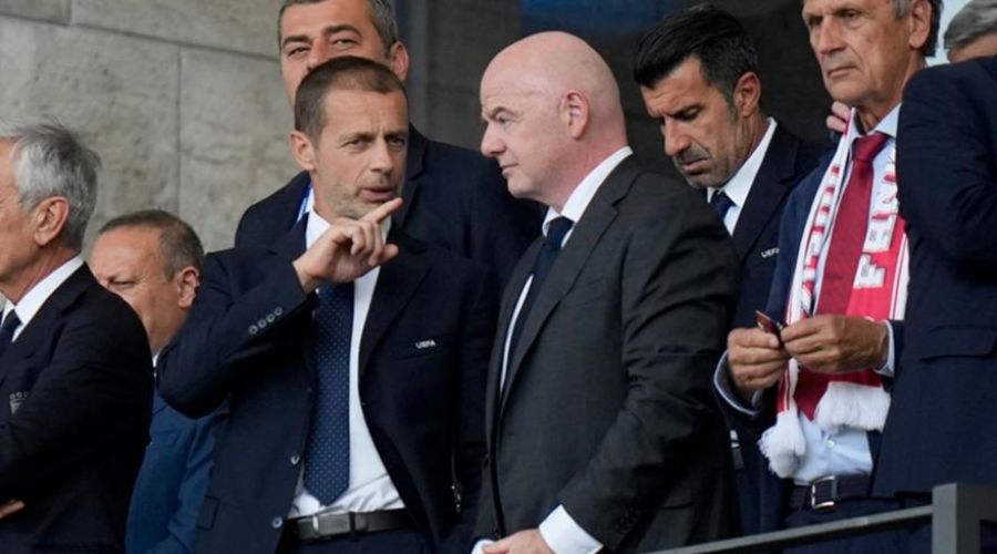 UEFA σε Ινφαντίνο: «Παραιτήσου ή θα σε… παραιτήσουμε»