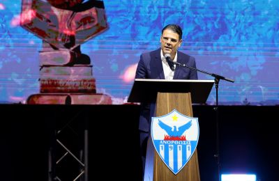 Το πρώτο μήνυμα του Μαραγκού στα αποδυτήρια της Ανόρθωσης (vid)