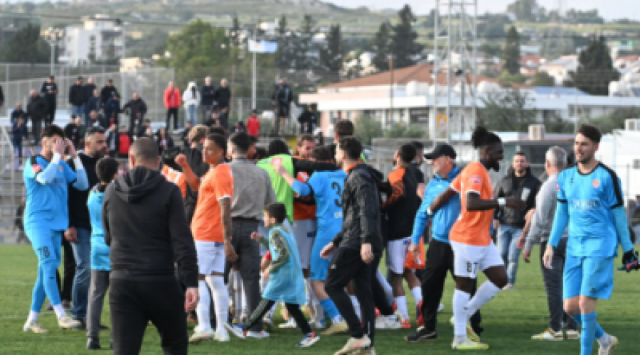 Παναγίδης: «Θα προχωρήσουμε σε 4-5 μεταγραφές από το πάνω ράφι»