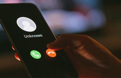 Προσοχή: Υποδύονται την PayPal ή άλλους Οργανισμούς