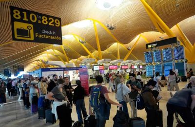 Η μεταναστευτική κρίση στον ισπανικό θύλακα πυροδοτεί νέα ένταση μεταξύ των δύο χωρών.