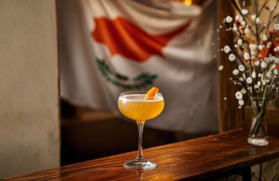 Πώς γεννήθηκαν τα πιο θρυλικά cocktails