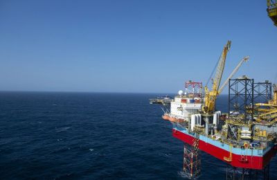Πότε αναμένονται τα πρώτα έσοδα από το φυσικό αέριο.