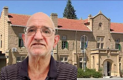 Αντιμετωπίζει 80 κατηγορίες για δημοσίευση ψευδών ειδήσεων για τα γνωστά μηνύματα της «Σάντης»