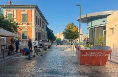 Ο Δήμος καλεί τους οδηγούς να είναι ιδιαίτερα προσεκτικοί στις μετακινήσεις τους.