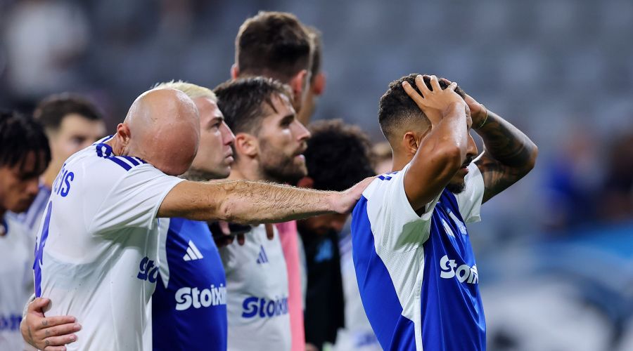 Απόλλων: Πικρός αποκλεισμός, γεμάτο ταμείο