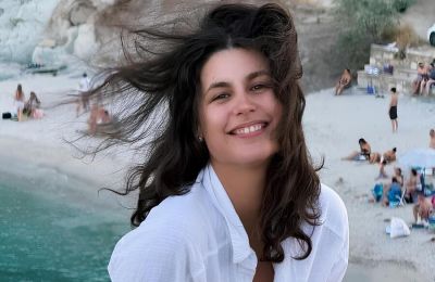 Η γνωστή ηθοποιός Δανάη Παππά κατάφερε να ξεκλέψει λίγο χρόνο από το φορτωμένο της πρόγραμμα