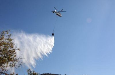 Άμεσα ανακόπηκε το πρώτο μέτωπο, ενώ νέα εστία εκδηλώθηκε σε κοντινή απόσταση.