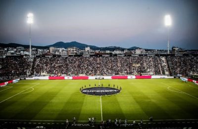 Οπαδοί του ΠΑΟΚ στην Τούμπα για τη μεταγραφή Κωνσταντέλια!