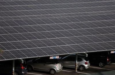 Νέα κίνητρα για αποθήκευση ενέργειας και περιορισμό των περικοπών στην παραγωγή ΑΠΕ.