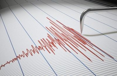 Η δόνηση έγινε αισθητή σε πολλές περιοχές, ενώ οι αρχές καταγράφουν τις επιπτώσεις.