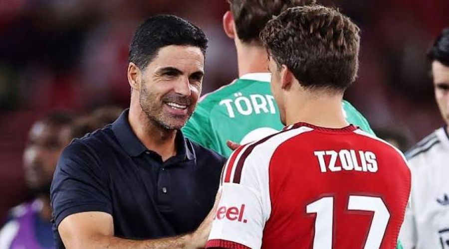 Αρτέτα: «Είναι απίθανος, είμαι πραγματικά εντυπωσιασμένος μαζί του» 
