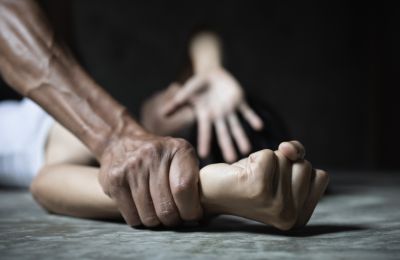 Βοσκός βίασε 22χρονη στη Χαλκιδική και εντοπίστηκε 4 χρόνια μετά  