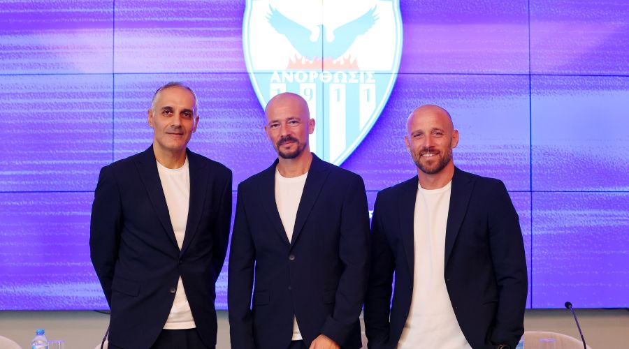 Ελ Μάεστρο: «Μεγάλη η ευθύνη που κουβαλάμε»