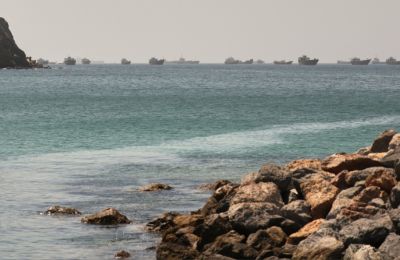 Το Ιράν ετοιμάζει όρους για το άνοιγμα των Στενών του Ορμούζ