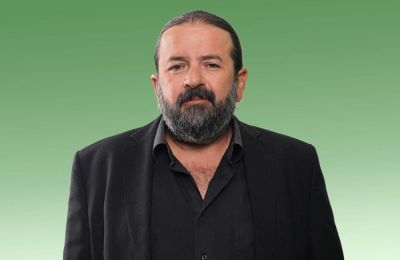Ο δημοσιογράφος, συγγραφέας και μουσικός Ulas Baris
