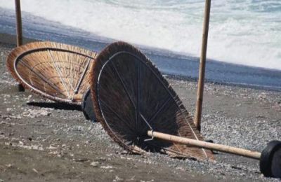 Προκλήθηκαν ζημιές σε θερμοκήπια, φωτοβολταϊκά συστήματα και γεωργικές καλλιέργειες.