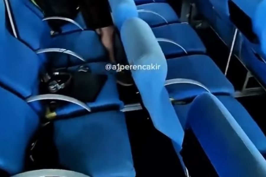 &Beta;&Iota;&Nu;&Tau;&Epsilon;&Omicron; &Nu;&tau;&omicron;&kappa;&omicron;&upsilon;&mu;έ&nu;&tau;&omicron;: &Tau;&omicron; &pi;&lambda;&omicron;ί&omicron; έ&mu;&pi;&alpha;&zeta;&epsilon; &nu;&epsilon;&rho;ά 3 &mu;ή&nu;&epsilon;&sigmaf; &pi;&rho;&iota;&nu;