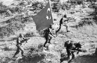 Αποκάλυψε στη σύζυγό πριν πεθάνει ότι τον βίασαν το 1974