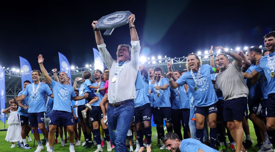 Ψηλά στον ουρανό η κούπα (Φωτορεπορτάζ)