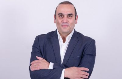 Πρέπει ο Δημοκρατικός Συναγερμός να έχει τον υποψήφιό του για τις προεδρικές του 2028, μέσα στο επόμενο δίμηνο, δήλωσε ο Γιάννης Καρούσος