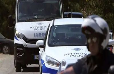 Παρακαλείται οποιοσδήποτε γνωρίζει οτιδήποτε να επικοινωνήσει με τις Αρχές.