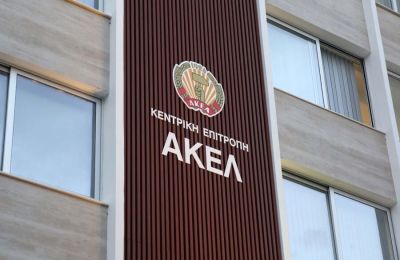 Γνωρίστε τον Χάρη Πολυκάρπου.