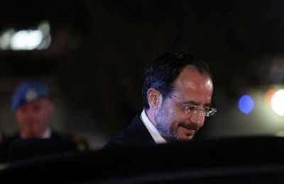 Λιμουζίνα ΠτΔ: Δεν είναι δική μου αρμοδιότητα τα θέματα ασφάλειάς μου