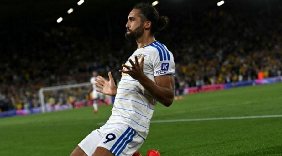 Πετάει η Λιντς, σκόρπισε τη Νιούκαστλ και παραμένει αήττητη