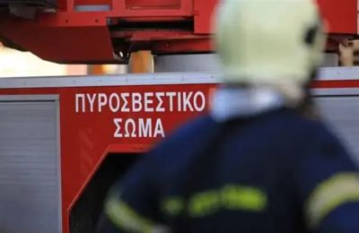Ανταποκρίθηκε ο Πυροσβεστικός Σταθμός Λάρνακας Υπ/μου Ανδρέα Παπαδόπουλου με δύο πυροσβεστικά οχήματα.