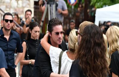 Τι έκανε ο τραγουδιστής τη νύχτα που πληροφορήθηκε τον θάνατο του φίλου και συναδέλφου του