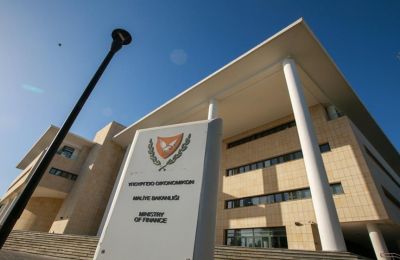 ΥΠΟΙΚ: Στα €50 εκ. τα αιτήματα ωρομισθίων 