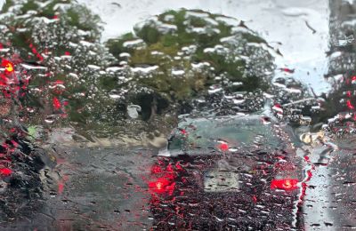 Κίτρινη προειδοποίηση για ισχυρές καταιγίδες και δυνατούς ανέμους