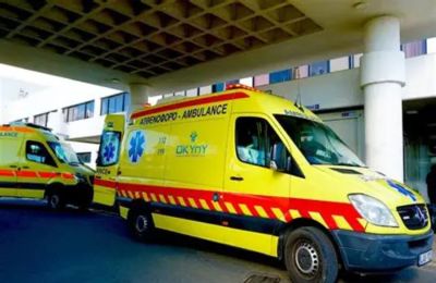Τροχαίο στην Αχέλεια: Αναποδογυρίστηκε σκυβαλοφόρο όχημα