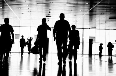 Βουλή: Καταγγελίες για ενοικίαση εργαζομένων-Συνδέεται με δουλεμπόριο