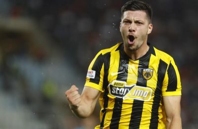 Mozzart για Γιόβιτς: «Δεν του χαρίστηκε η θέση βασικού στη Σερβία»