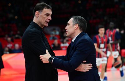«Ο Ολυμπιακός είναι εκπληκτική ομάδα, αλλά θέλουμε τη νίκη»