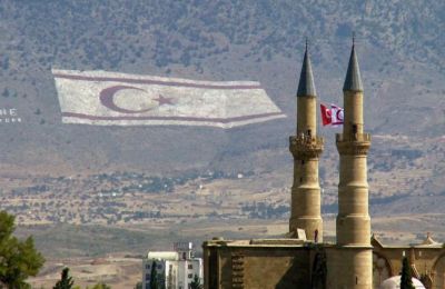 «υπεξ» για ομιλία ΠτΔ:«Αυθάδεις και αγενείς παρατηρήσεις»