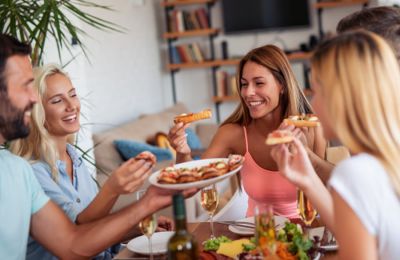 Σύμφωνα με τη μελέτη, η κοινωνική εγγύτητα βελτίωσε επίσης την ικανότητα των συμμετεχόντων να ρυθμίζουν τη θερμοκρασία του σώματός τους όταν εκτέθηκαν στο κρύο.