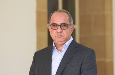 Η Κυβέρνηση δηλώνει προσήλωση στη συνέχιση της προσπάθειας για επανέναρξη των συνομιλιών.