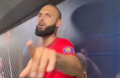 Ολυμπιακός: Καλό ξημέρωμα με… τραγουδιστή τον Εβάν Φουρνιέ