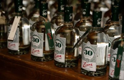 30 χρόνια Zivana LOEL με άρωμα Κύπρου