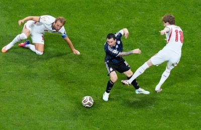 «Το 10 δεν το ακουμπά κανείς»