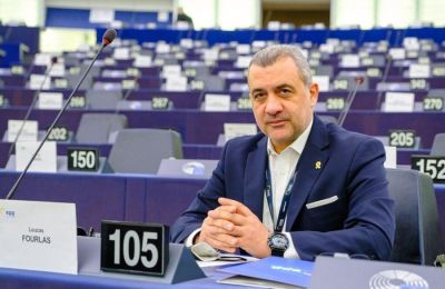 Ο ευρωβουλευτής Λουκάς Φουρλάς μετέφερε μαρτυρίες από τα εγκλήματα των Τούρκων κατά της ανθρωπότητας, το 1974 στην Κύπρο