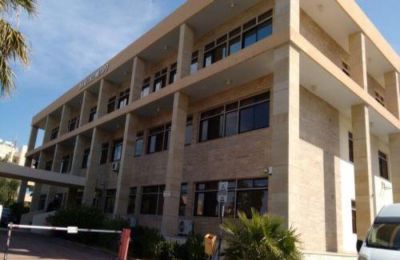 Παρουσιάστηκαν σήμερα ενώπιον του Μόνιμου Κακουργιοδικείου Λάρνακας οι δυο κατηγορούμενοι.