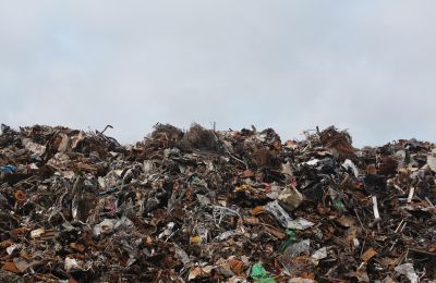 Φωτιά σε παράνομο σκυβαλότοπο στην Περιστερώνα 