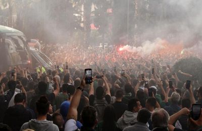 «Ντόπες» και... διπλό από τον κόσμο του Παναθηναϊκού 