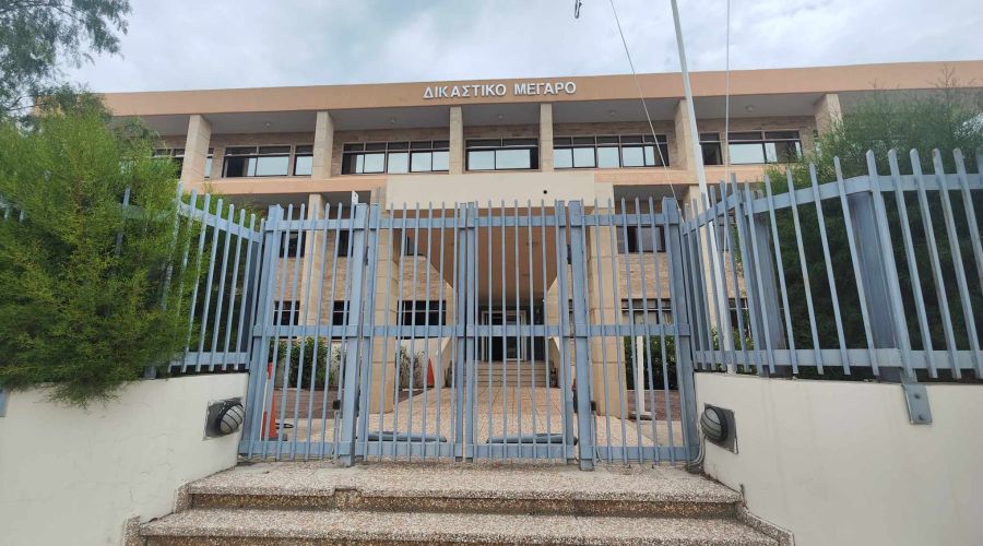 ΕΚΤΑΚΤΟ: Απέδρασε κρατούμενος από τα Δικαστήρια Λάρνακας
