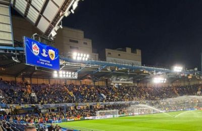 «Κιτρινόμαυρη» απόβαση στο Στάμφορντ Μπριτζ