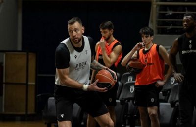 ΠΑΟΚ: Μοτιεγιούνας αντί Ομορούγι στη λίστα για την Stoiximan GBL